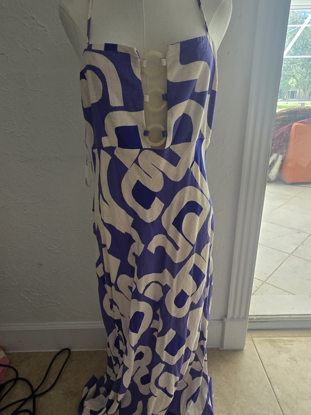 Stunning MINKPINK maxi dress in a bold purple and cream abstract print with stat